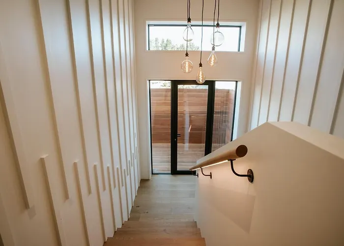 The Heights - Sleeps 8 - Views - Outdoor Fire ワナカ