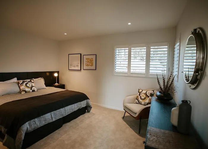 The Heights - Sleeps 8 - Views - Outdoor Fire ワナカ